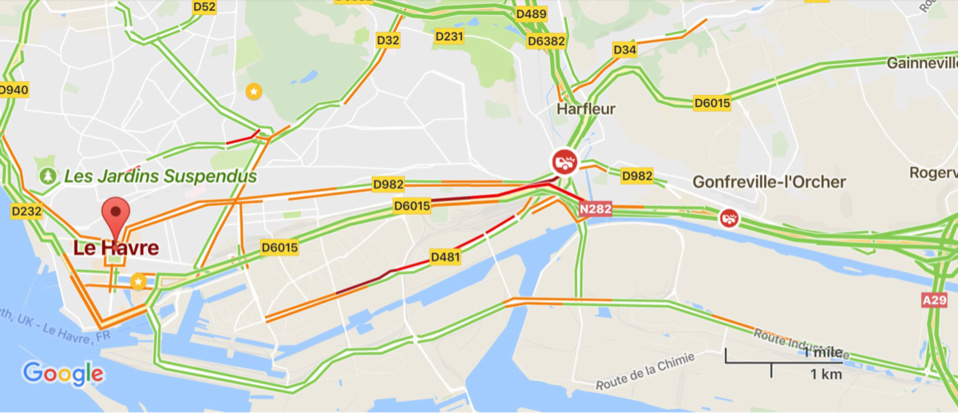 Camion couché près du stade Océane au Havre : la mairie recommande de passer par la ville haute 