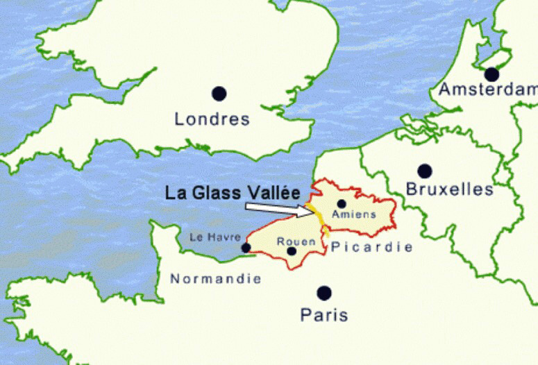 La région Normandie et la Glass Vallée définissent des objectifs pour faire rayonner le flaconnage de luxe
