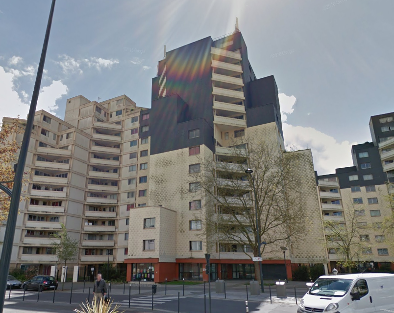 L'octogénaire est tombé du 7ème étage de cet immeuble, rue Pablo Neruda (Illustration ©Google Maps)