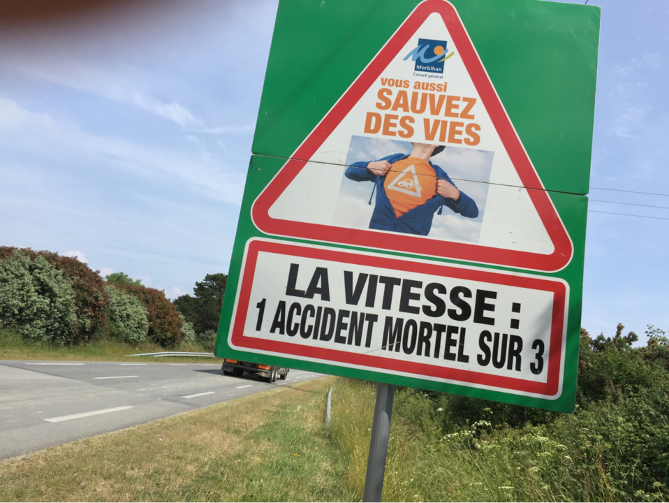 Grand excès de vitesse sur la RN12, dans les Yvelines : la Porsche roulait à 197 km/h au lieu de 110