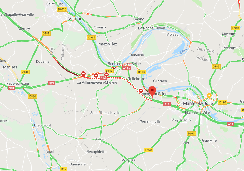 Un semi-remorque couché sur les voies après Chaufour, l’autoroute A13 coupée en direction de Paris 