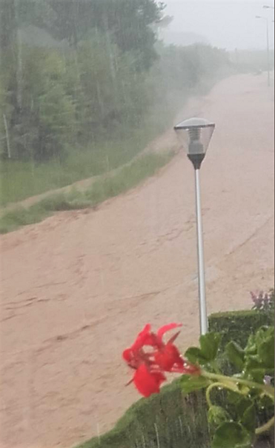 La ville d'Auffay est inondée - Photo de #Céline Latour publiée sur Météo76/Twitter