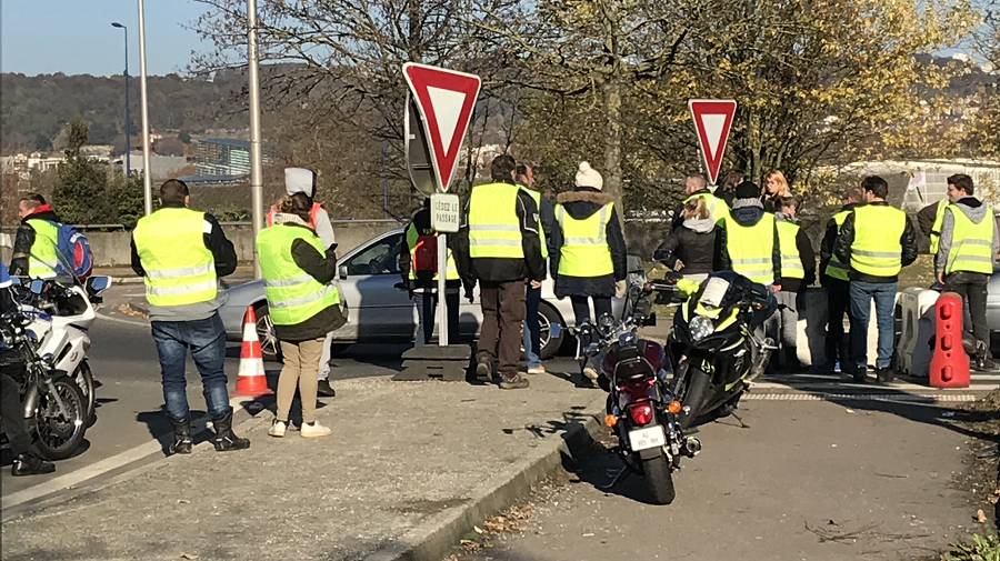 Mouvement Des Gilets Jaunes ça Continue En Seine Maritime