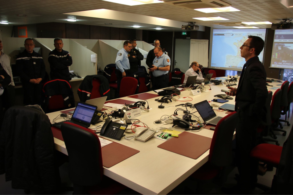 Le centre opérationnel départemental a été activé ce matin à la préfecture, sa mission est de suivre l’évolution de la situation dans le département - Photo @prefecture de l’Eure/Twitter