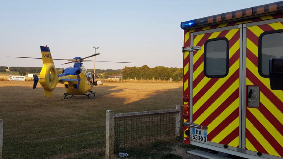 Les blessés graves ont été héliportés par l'hélicoptère du SAMU76 vers le CHU de Rouen - Illustration © infonormandie