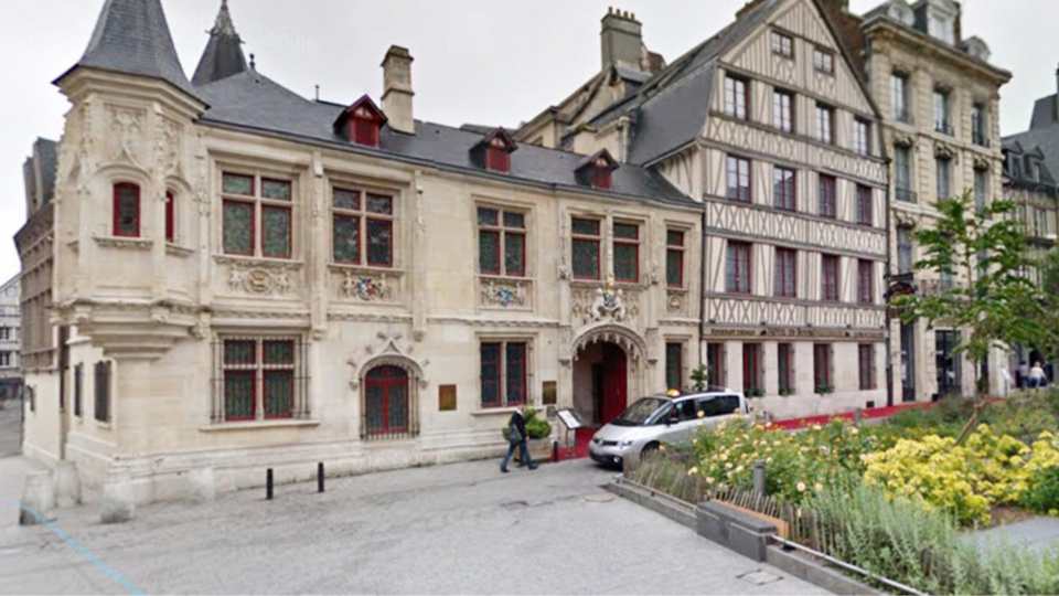 Principe de précaution oblige, le personnel a fait évacuer les clients de l’hôtel - Illustration @ Google Maps