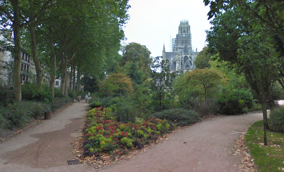 Les jardins de l'hôtel de ville, derrière l'abbatiale Saint-Ouen  - Illustration © Google Maps