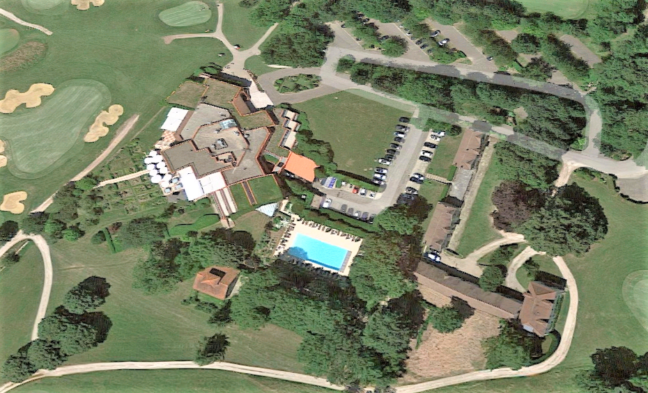 Le golf de Joyenval est un établissement privé implanté en forêt de Marly - Illustration © Google Maps