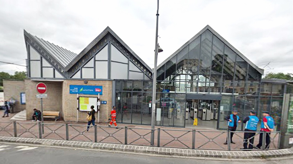 Yvelines Un Corps Disloque Decouvert Sur Les Voies En Gare De Conflans Fin D Oise