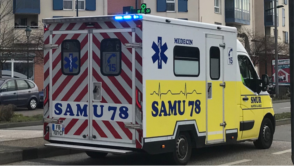 Le couple et son nourrisson ont été examinés sur place avant d’être transportés à l’hôpital de Mantes-la-Jolie - Illustration @ Infonormandie