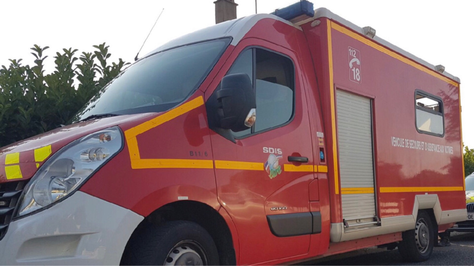 Blessé, le conducteur de l’utilitaire a été pris en charge par les sapeurs-pompiers - Illustration @ Infonormandie