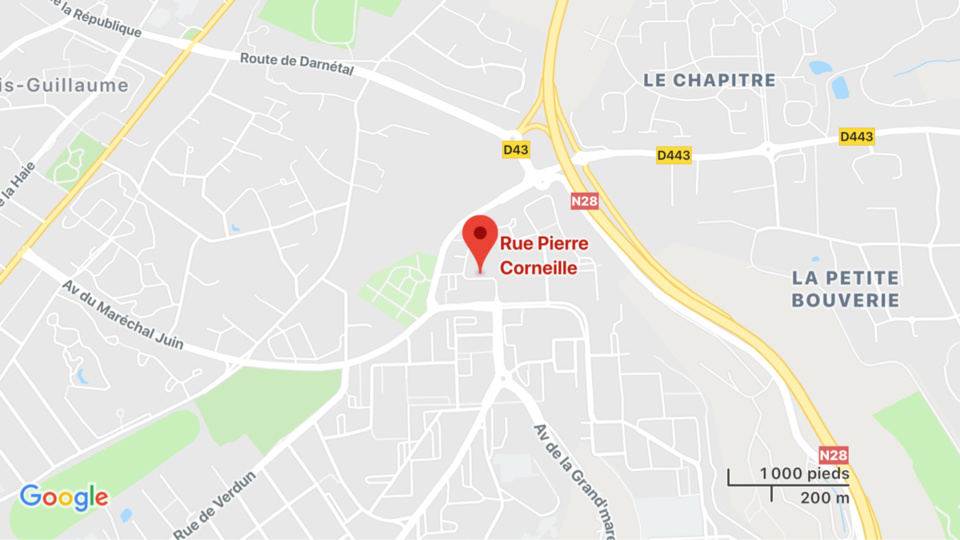 Un inconnu découvert inconscient au pied d’un immeuble près de Rouen
