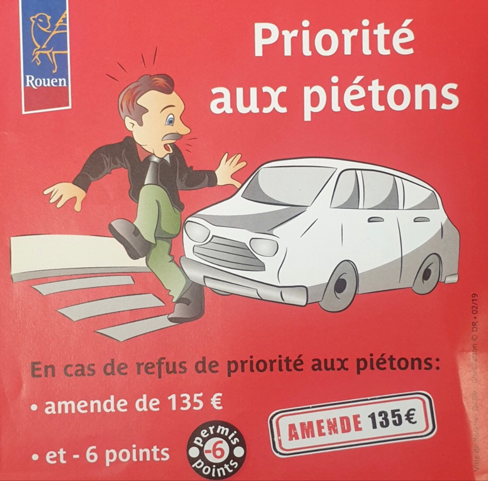 Priorité aux piétons : les conducteurs sensibilisés par la police à Rouen 