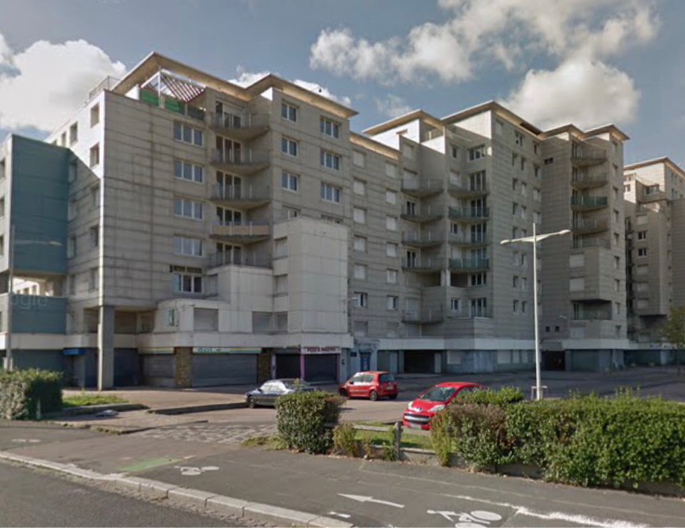 Incendie au 4ème étage d’un immeuble désaffecté au Havre : les pompiers sont sur place 