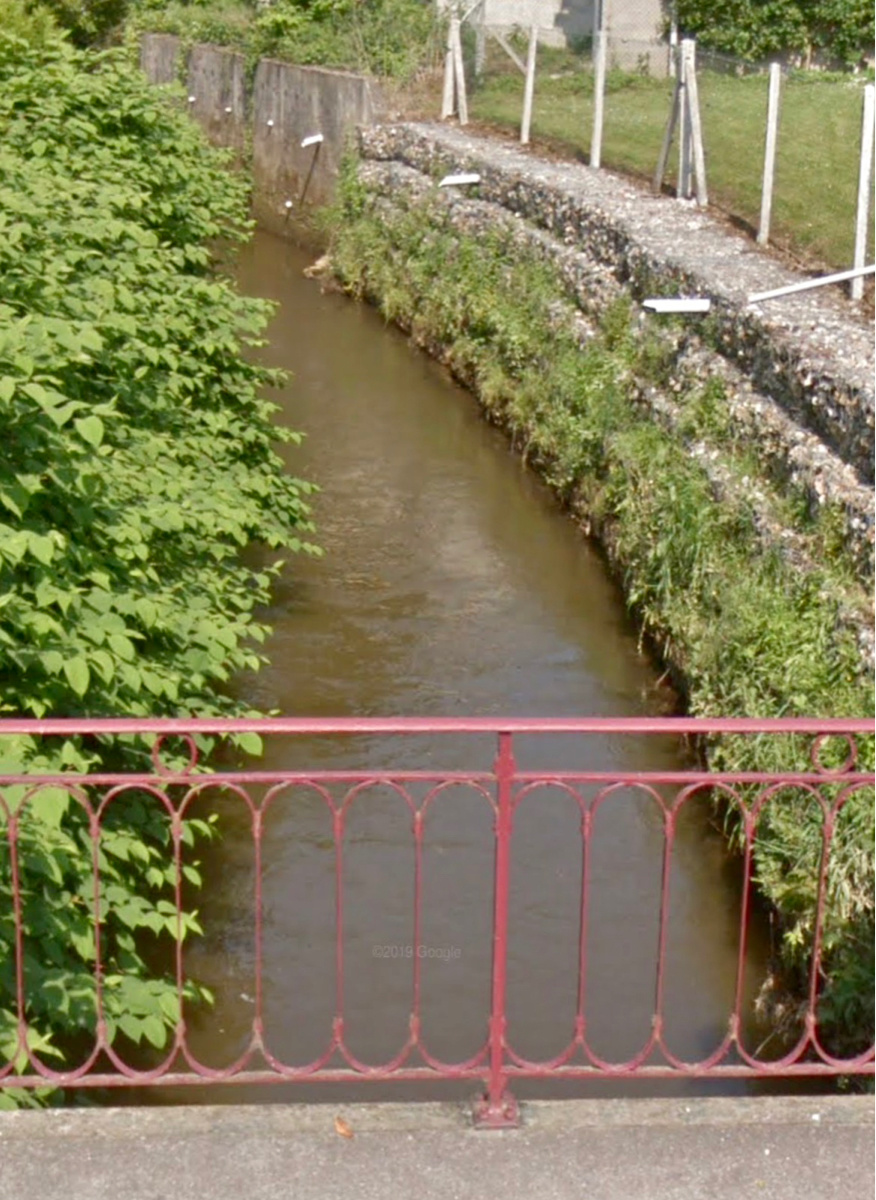 Des traces d’hydrocarbure ont été constatées sur le ruisseau l’Auchy, un affluent de l’Epte - illustration @ Google Maps