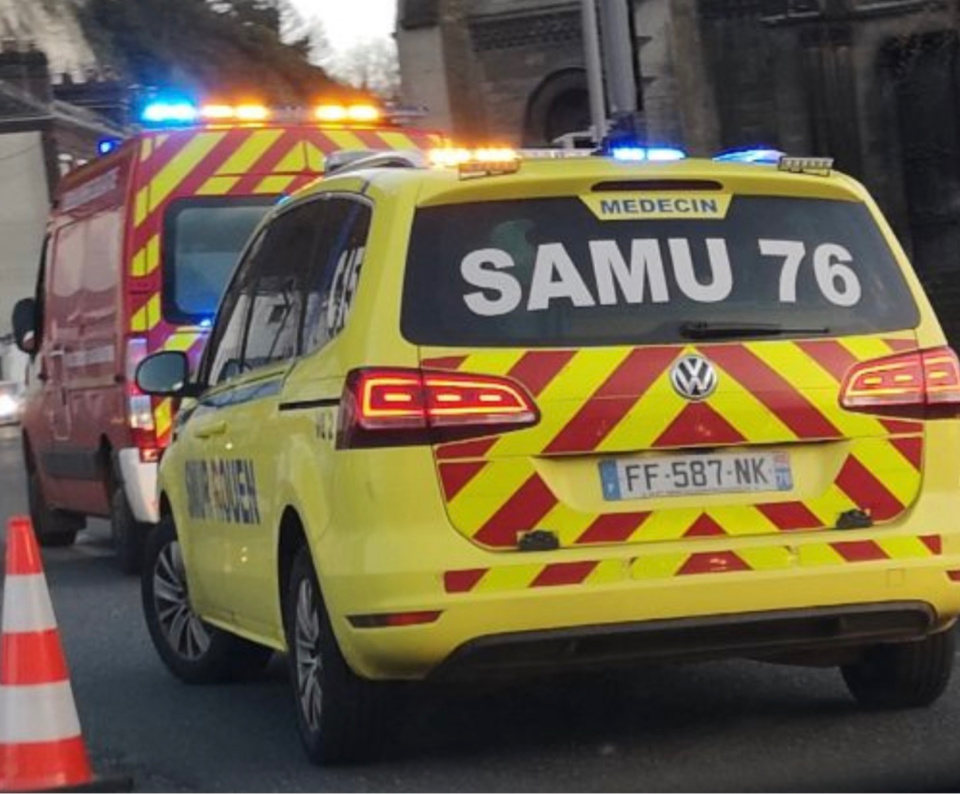 La victime a reçu les premiers soins sur place avant d’être transportée médicalisée à l’hôpital de Dieppe - Illustration @ infoNormandie