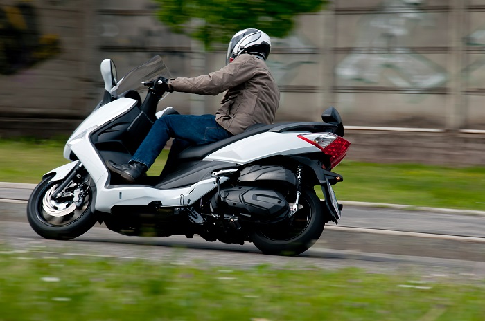 Le conducteur a refusé de s'arrêter au contrôle des gendarmes après à Montigny - Illustration © Adobe Stock