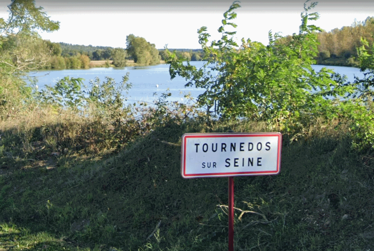 La mairie de Tournedos-sur-Seine rappelle que la baignade est strictement interdite dans ce bassin - Illustration @ GoogleMaps