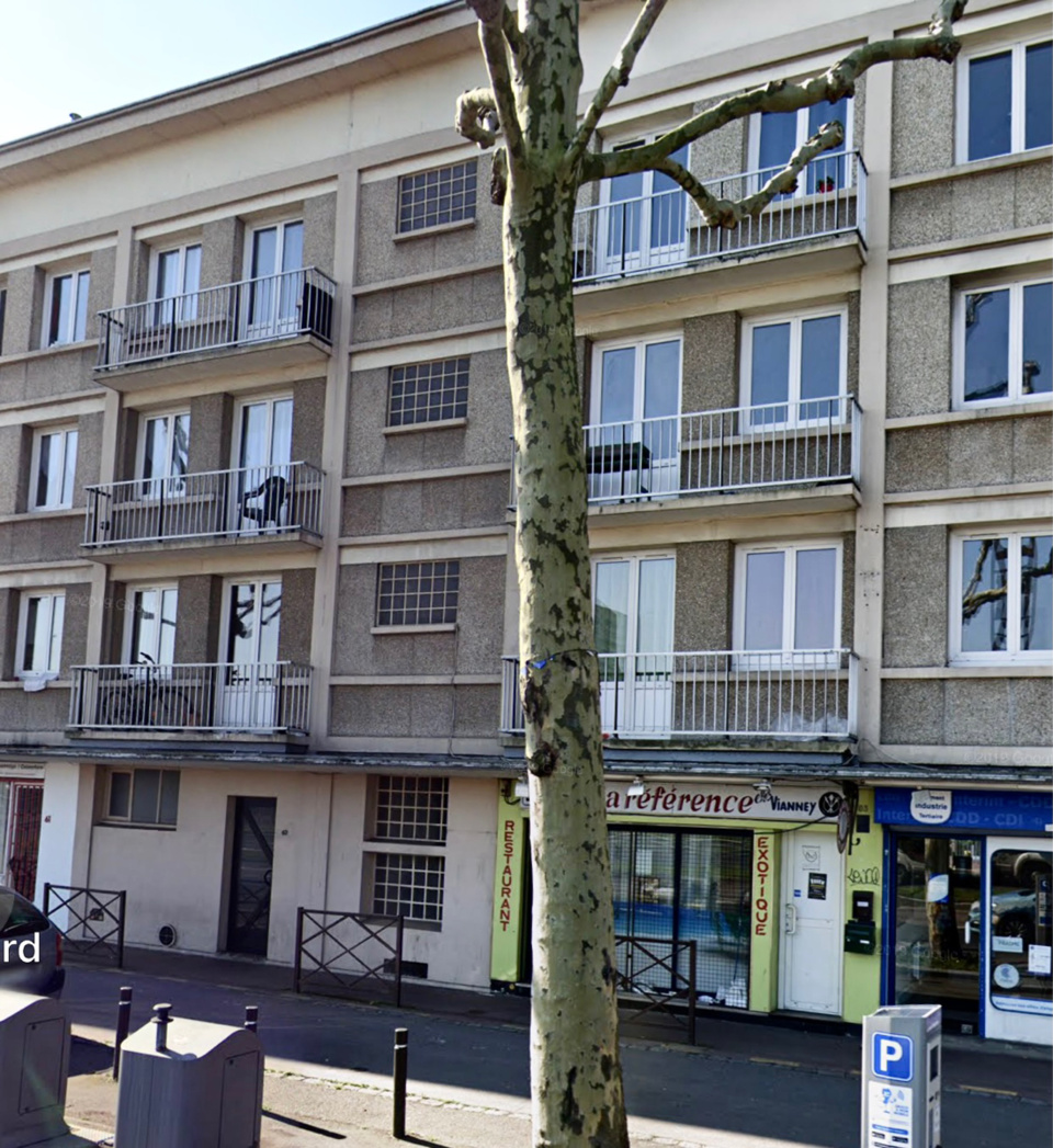 C’est dans cet immeuble, quai Cavelier de la Salle, que la victime vivait - Illustration @ Google
