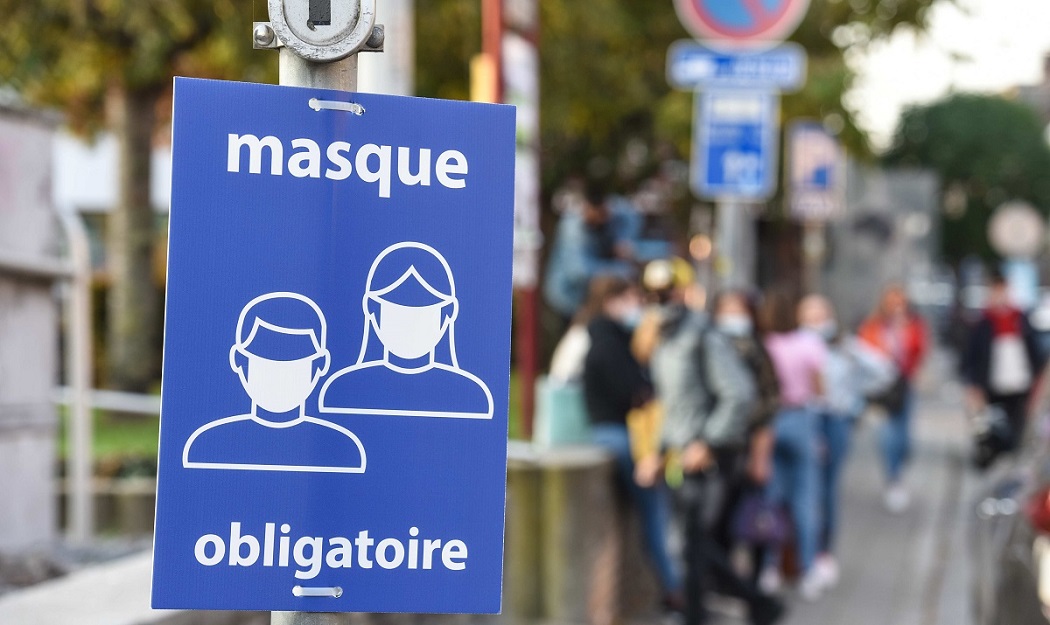 Masque obligatoire dans 11 nouvelles communes, tous les jours de 7 heures à 3 heures du matin - Illustration © Adobe