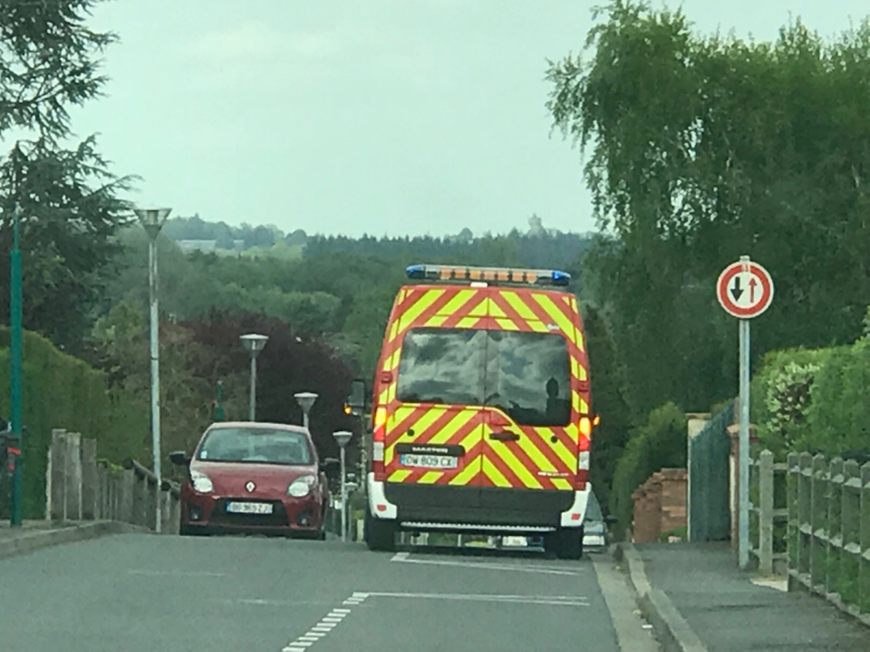 Quinze sapeurs-pompiers avec plusieurs ambulances ont été mobilisés sur le lieu de l’accident - illustration @ infoNormandie