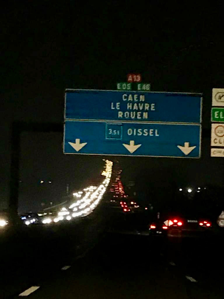 L’A13 ce soir vers 18 heures dans la banlieue de Rouen - photo @ N.C. / infoNormandie