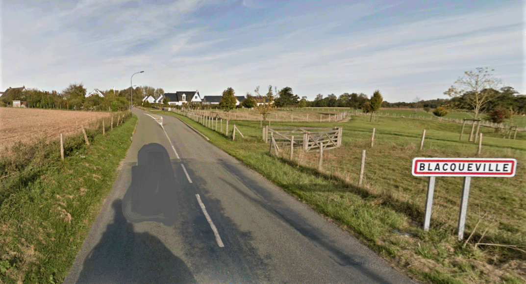Le drame est survenu sur cette route de campagne, près de Barentin - illustration @ Google maps