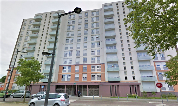 C'est dans cet immeuble de dix étages, le Capricorne, rue Galilée, que le point de deal a été démantelé - Illustration