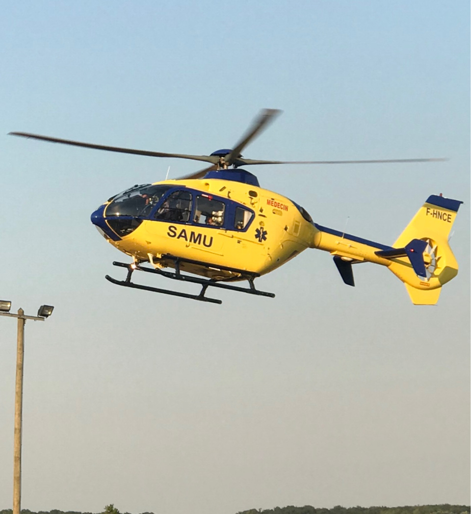 Le blessé a été évacué, médicalisé, vers le CHU de Rouen à bord de l’hélicoptère du Samu 76 - illustration @ infoNormandie