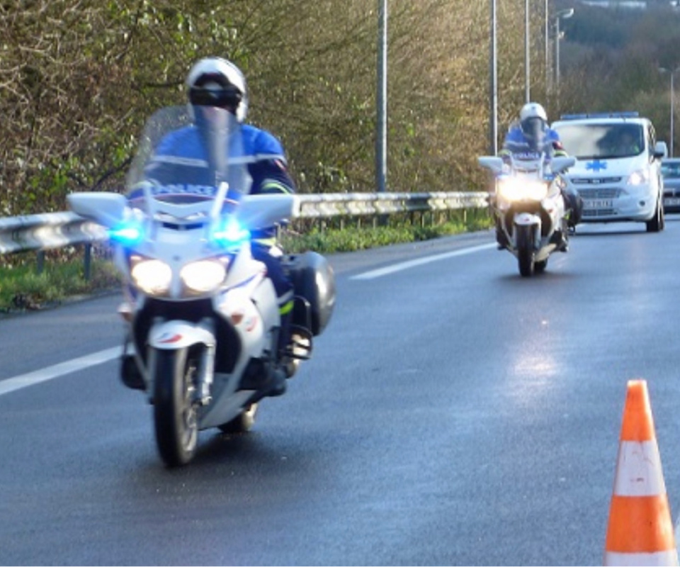 Illustration @ DDSP76