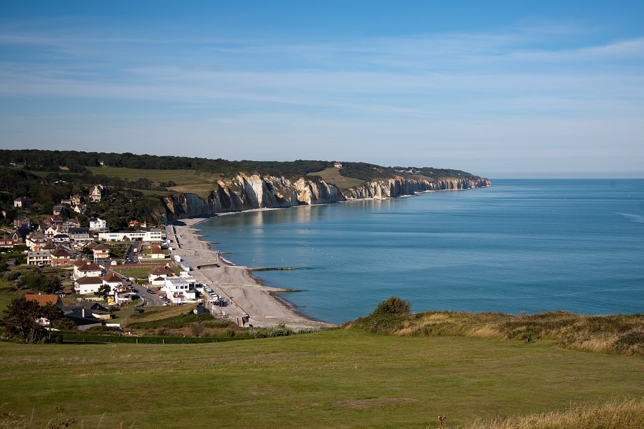 La quinquagénaire a chuté d'une falaise au niveau de la promenade Gino-Fécamp - Illustration © Pïxabay