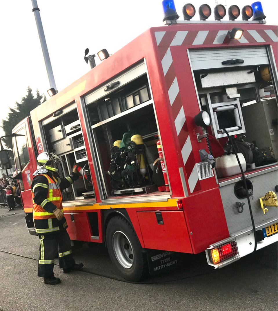 29 sapeurs-pompiers ont été engagés au plus fort de l’intervention qui a duré près de trois heures - Illustration @ infonormandie