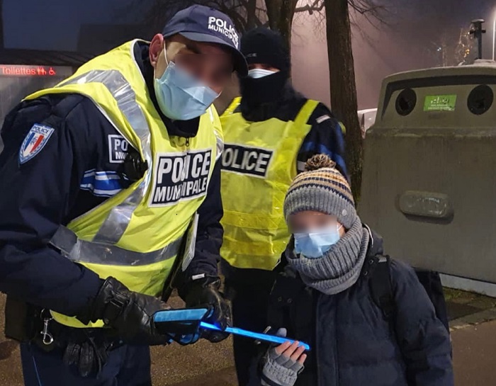 L’opération de la police a été fort bien accueillie par les écoliers et leurs parents - Photo @ DDSP76