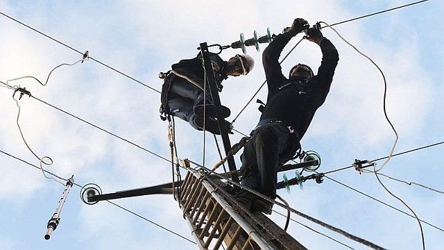 5 600 foyers ont été privés d'électricité en Haute-Normandie à cause des dégâts provoqués par la tempête sur les lignes (Photo d'illustration)