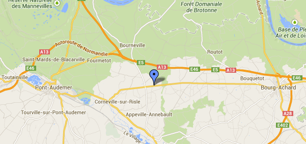 La collision s'est poroduite dans une ligne droite au niveau de la commune de Cauverville-en-Roumois (@Google Maps)