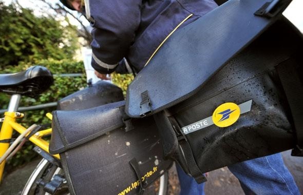 Un facteur de Lillebonne détournait les lettres contenant de l'argent 