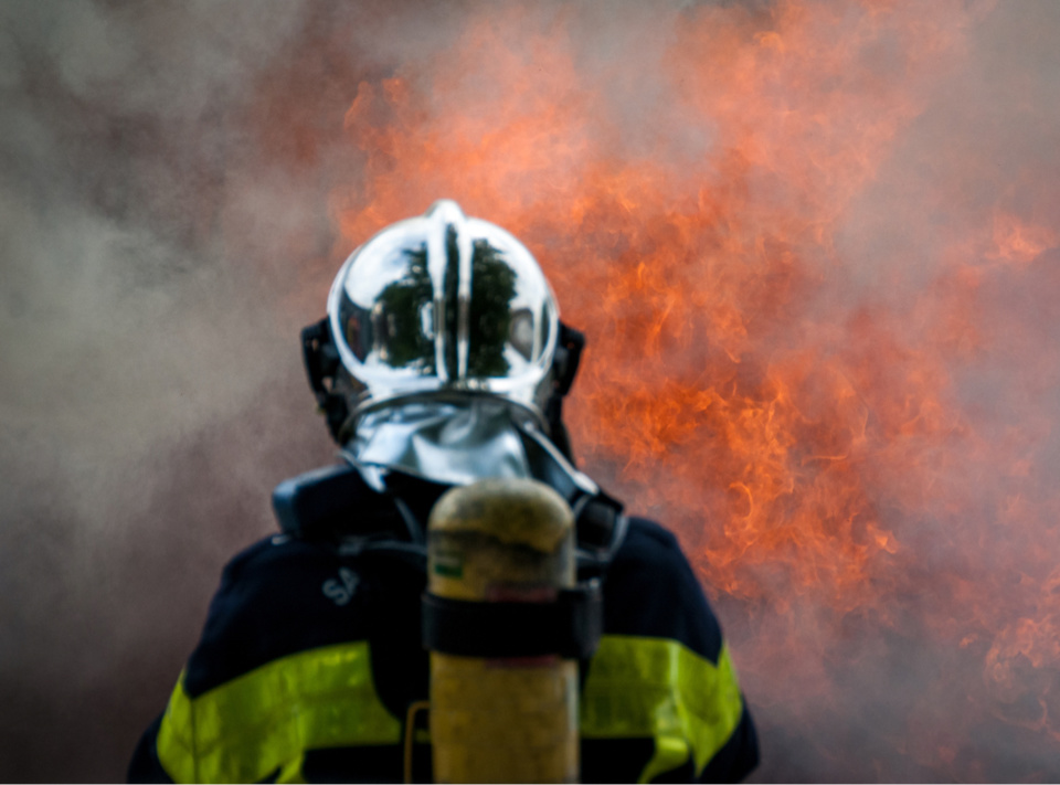 Soixante-dix sapeurs-pompiers ont été mobilisés en une heure d’intervalle sur trois incendies d’habitations - illustration @ Adobe Stock