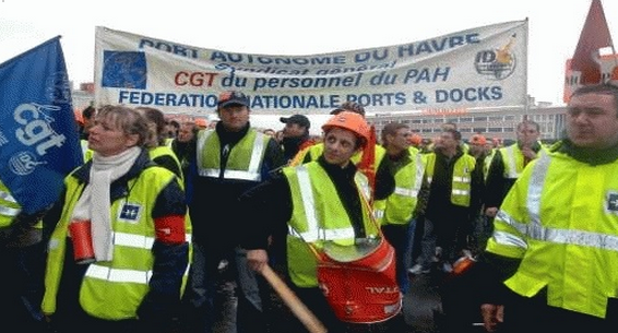 Depuis plusieurs mois, les personnels des ports (employés et dockers) tirent le signal d'alarme sur la dégradation de la situation économique et sociale (Photo d'illustration/ mermarine.com)