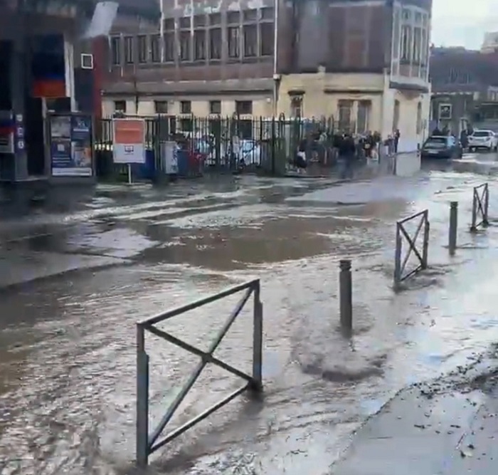 A rouen et dans plusieurs communes de l’agglomération, de nombreuses rues ont été inondées - Photo extraite d’une vidéo publiée sur Twitter par le député Damien Adam