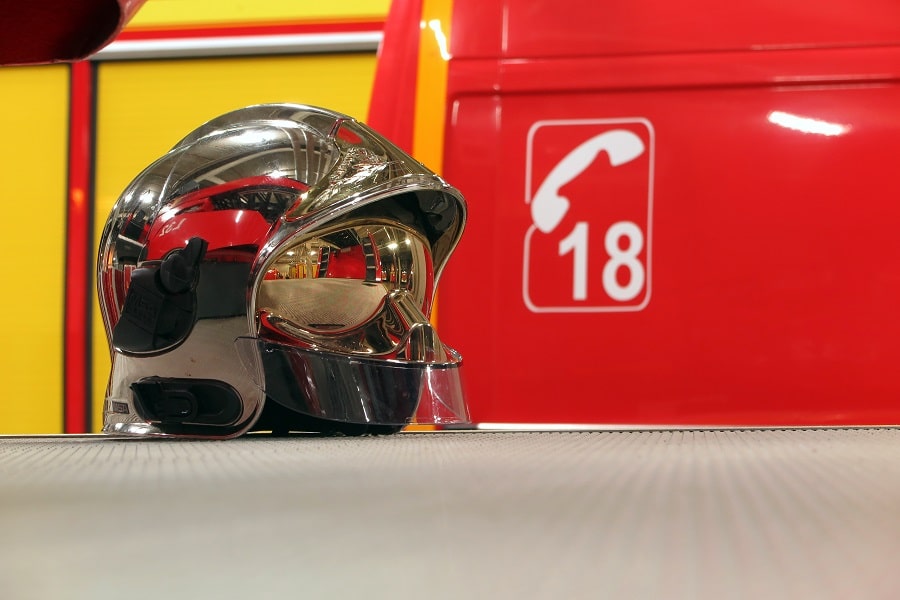 Seize sapeurs-pompiers sont intervenus pour circonscrire l'incendie - Illustration © Adobe Stock
