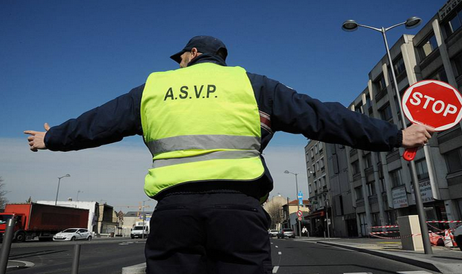 L'agent de surveillance de la voie publique (ASVP) a remplacé le garde champêtre en zone rurale et a les mêmes pouvoirs que le policier municipal (Photo d'illustration)