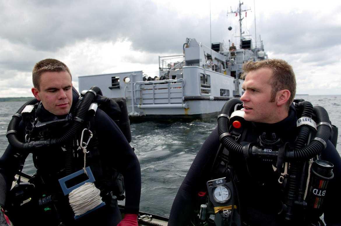 Les plongeurs démineurs de la Manche sont prêts à intervenir à tout moment (Photo Marine nationale)