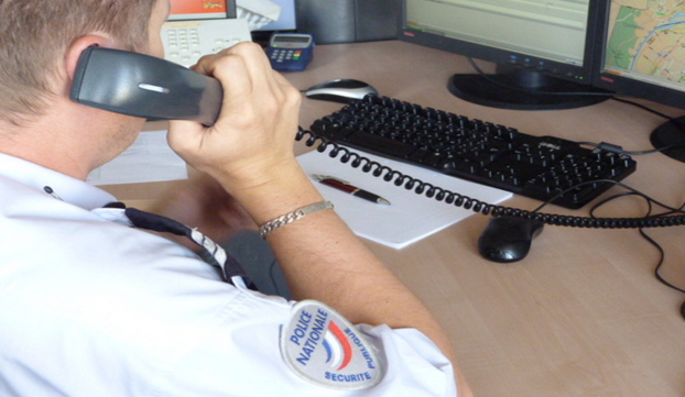 Le standard de police-secours à Rouen reçoit des milliers d'appels chaque mois. Parfois aussi des appels malveillants (Photo DDSP)