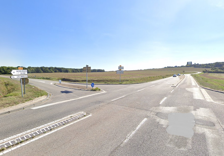 L'accidcent mortel est survenu à l'iontersection engtre la D 135 (route des Andelys) et D65 en milieu d'après-midi - Illustration © Google Maps