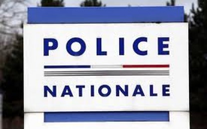 Hauts-de-Rouen : un inconnu pénètre dans le poste de police et asperge les fonctionnaires de gaz lacrymogène