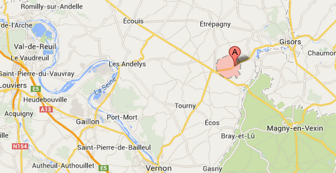 La route qui relie Gisors et Vernon a été coupée entre Vesly et Les Thilliers en Vexin