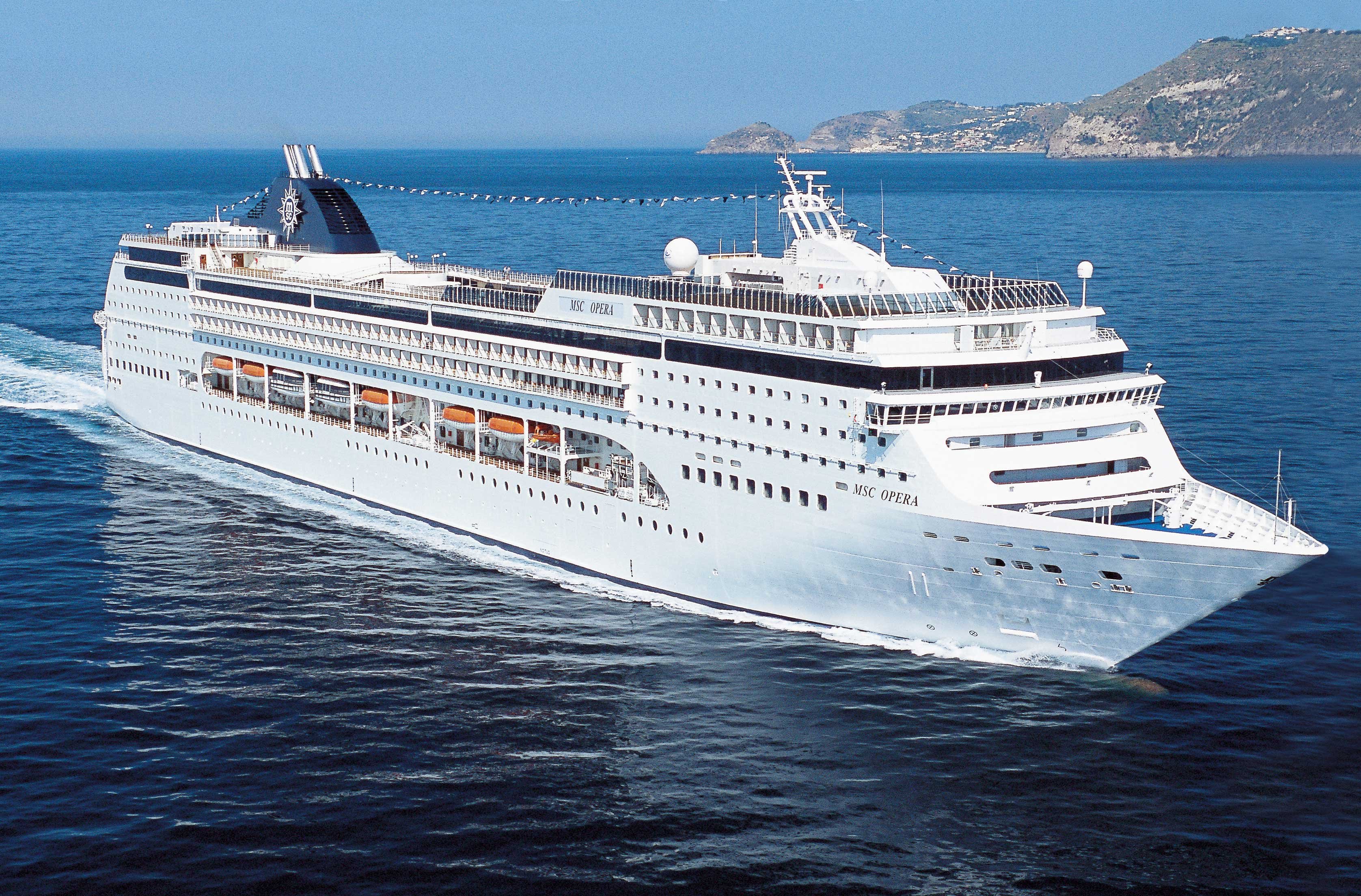 Le MSC Opéra propose un certain nombre de croisières au départ du Havre, depuis l'été 2013 (Photo MSC Cruises)