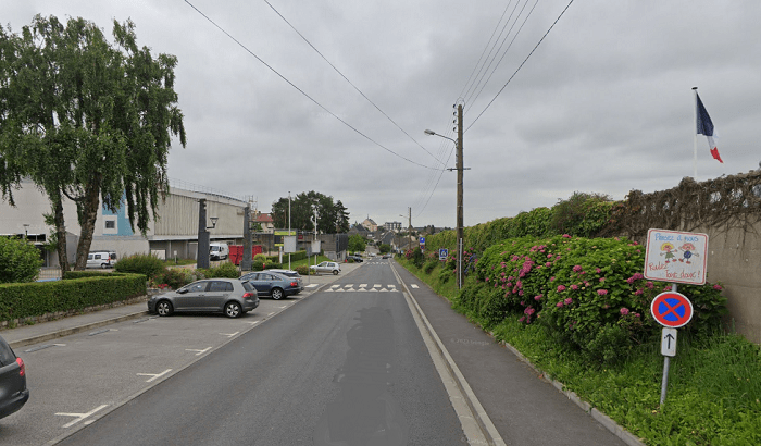 L'adolescent circulait à vélo rue Piertre-de-Coubertin à Yvetot au moment de l'avccident - Illustration © Google Maps