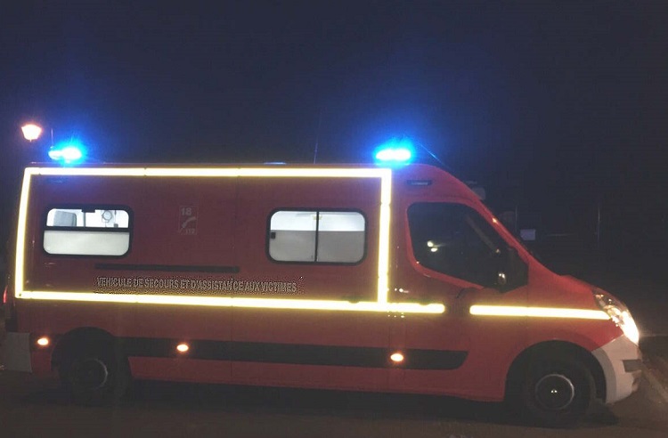 Le jeune femme, se plaignant de douleurs au dos, a été transportée vers les urgences du centre hospitalier de Dieppe - Illustration © infoNormandie