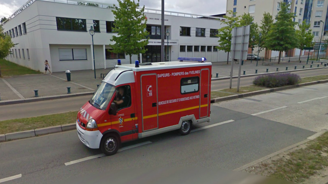 Par précaution, les deux occupants de l'appartement sinistrés ont été transportés par les sapeurs-pompiers à l'hôpital François Quesnay (Illustration)